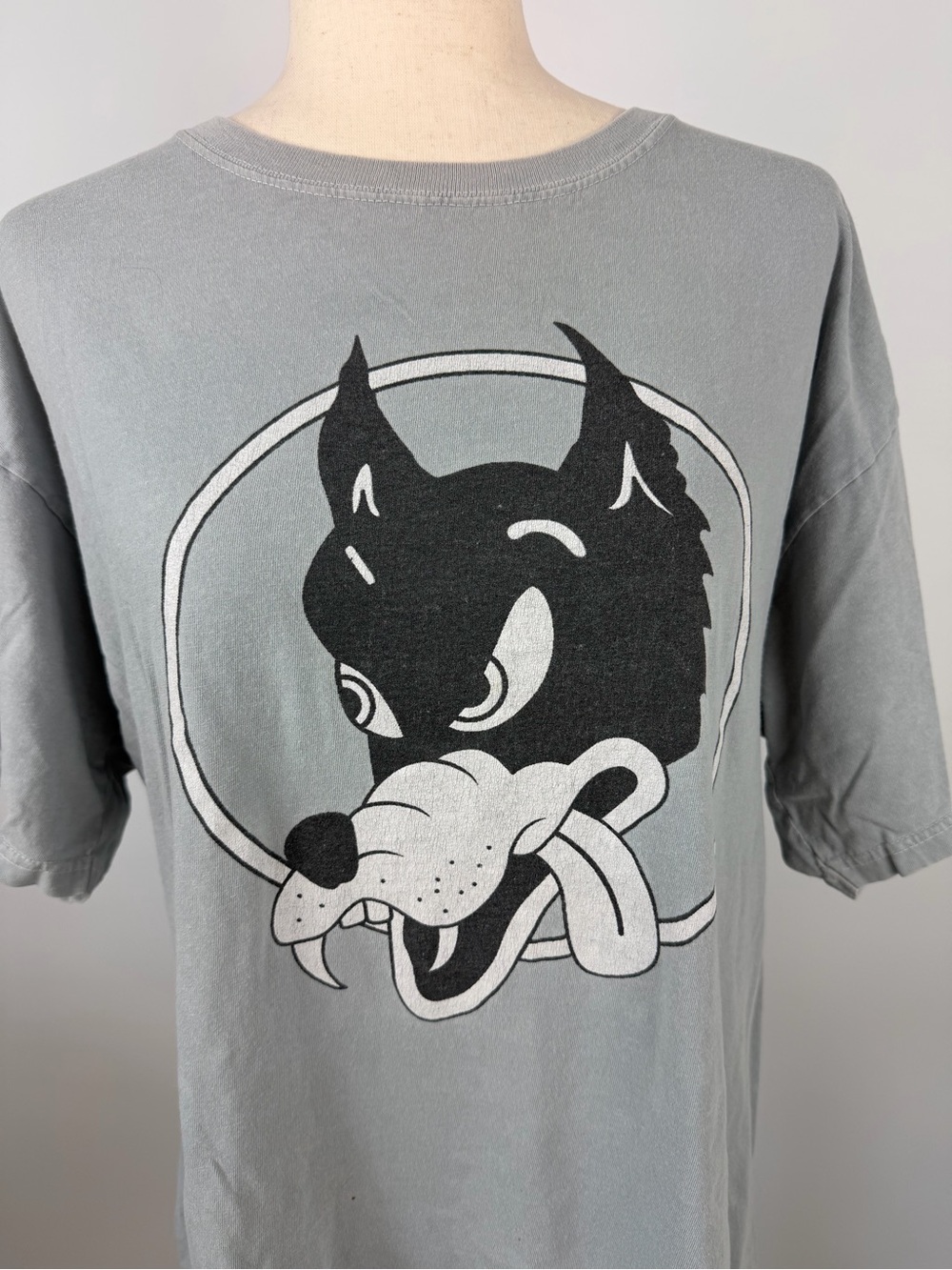 Jerry Garcia - Wolf Guitar Emblem T-Shirt - Picture 2 of 8